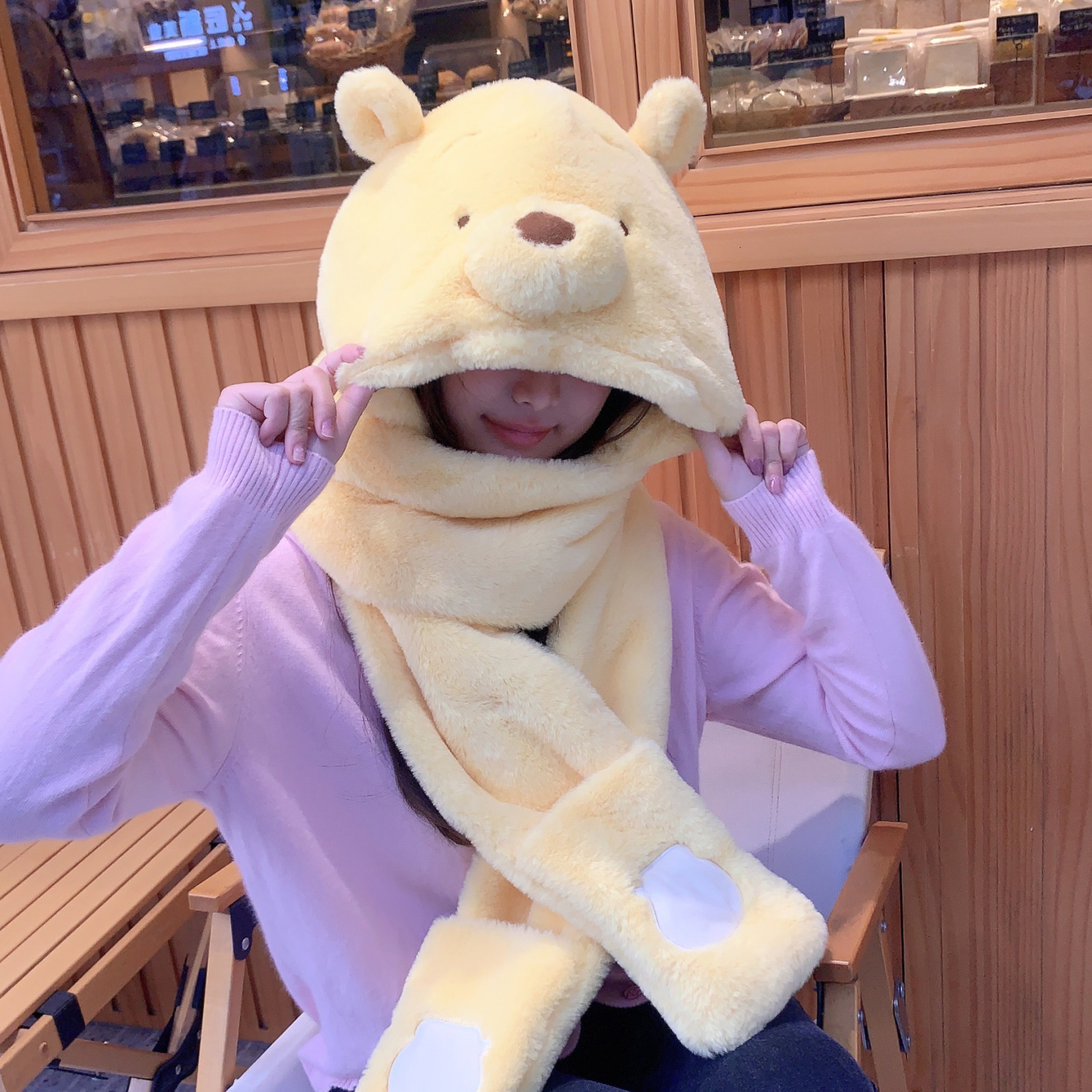 Disney süßer Winnie The Pooh Anime Winter winddichter Mütze Schal dreiteiliges Set Cartoon Mädchen bequemer Plüsch warmer Schal