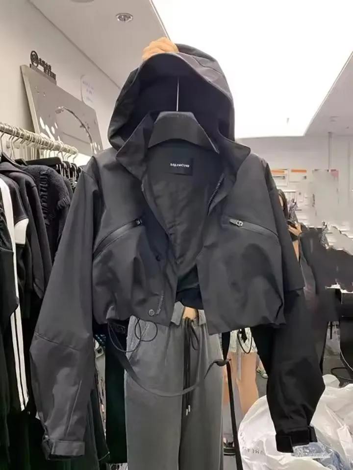 Moda curta jaqueta com capuz 2025 nova primavera preto solto casacos de motocicleta feminino rua windbreak curto casaco básico
