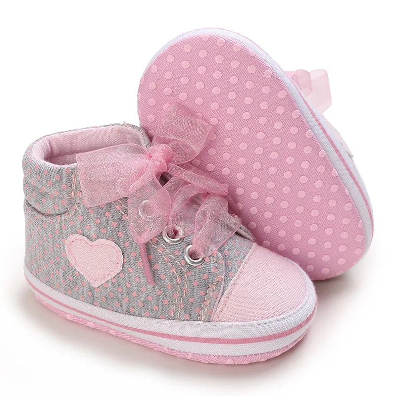 Zapatos de lona para bebés recién nacidos, zapatos informales de encaje con pajarita en forma de corazón, antideslizantes, de algodón suave, superventas