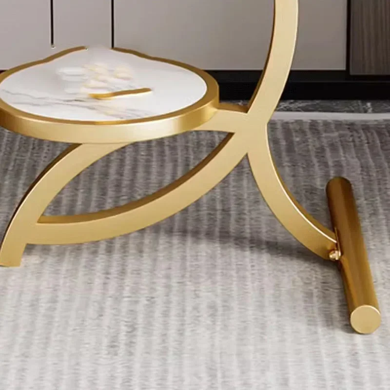 リビングルーム用の白い丸いコーヒーテーブル,大理石の円,北欧の多機能テーブル,デザイナーメタル,モダンな家具