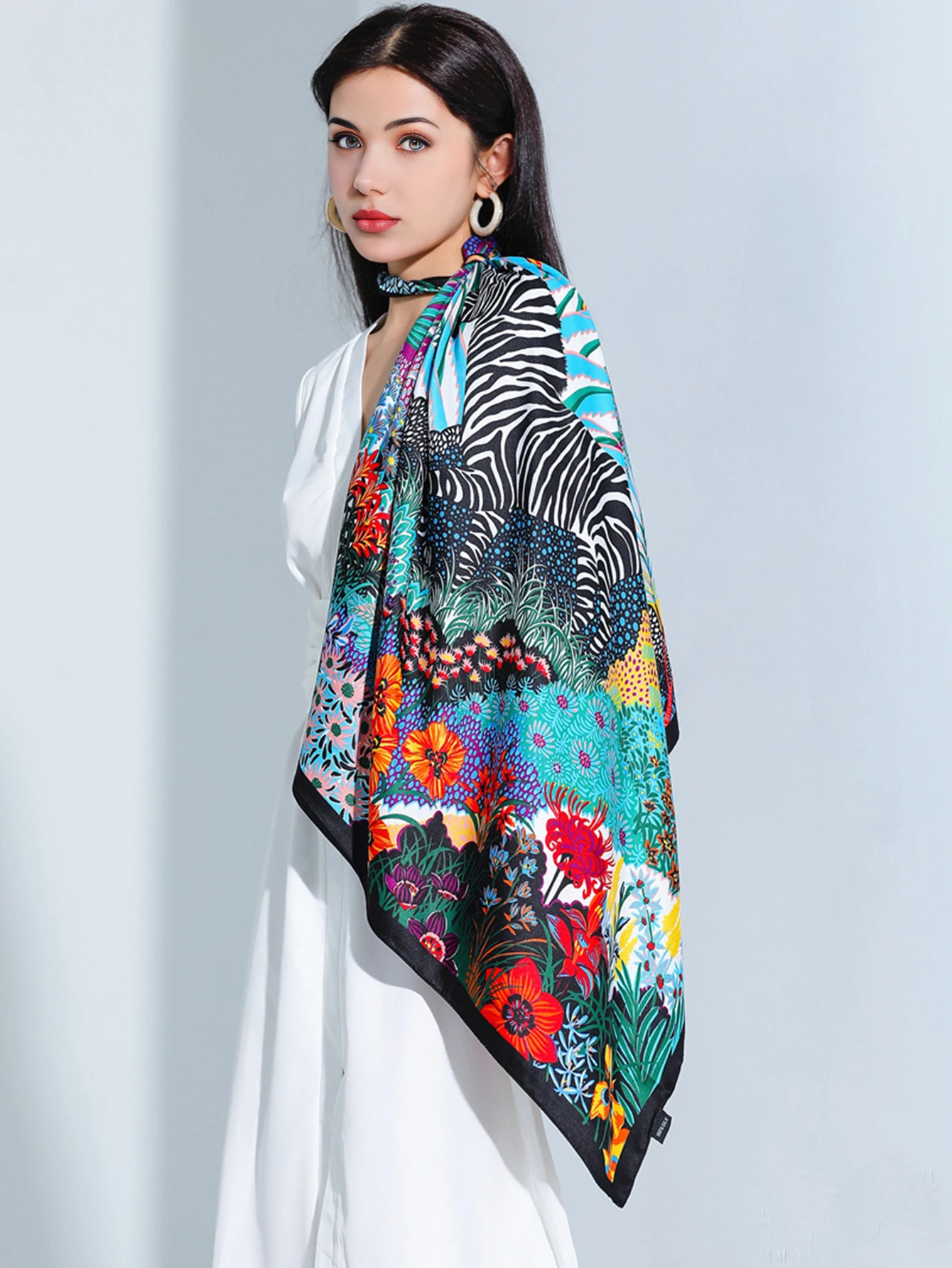 Luksusowa marka kwadratowy jedwabny szalik kobiety satynowy nadruk hidżab szaliki muzułmańskie Pareo chustka damski szal Wrap z pałąkiem na głowę Foulard 90*90cm