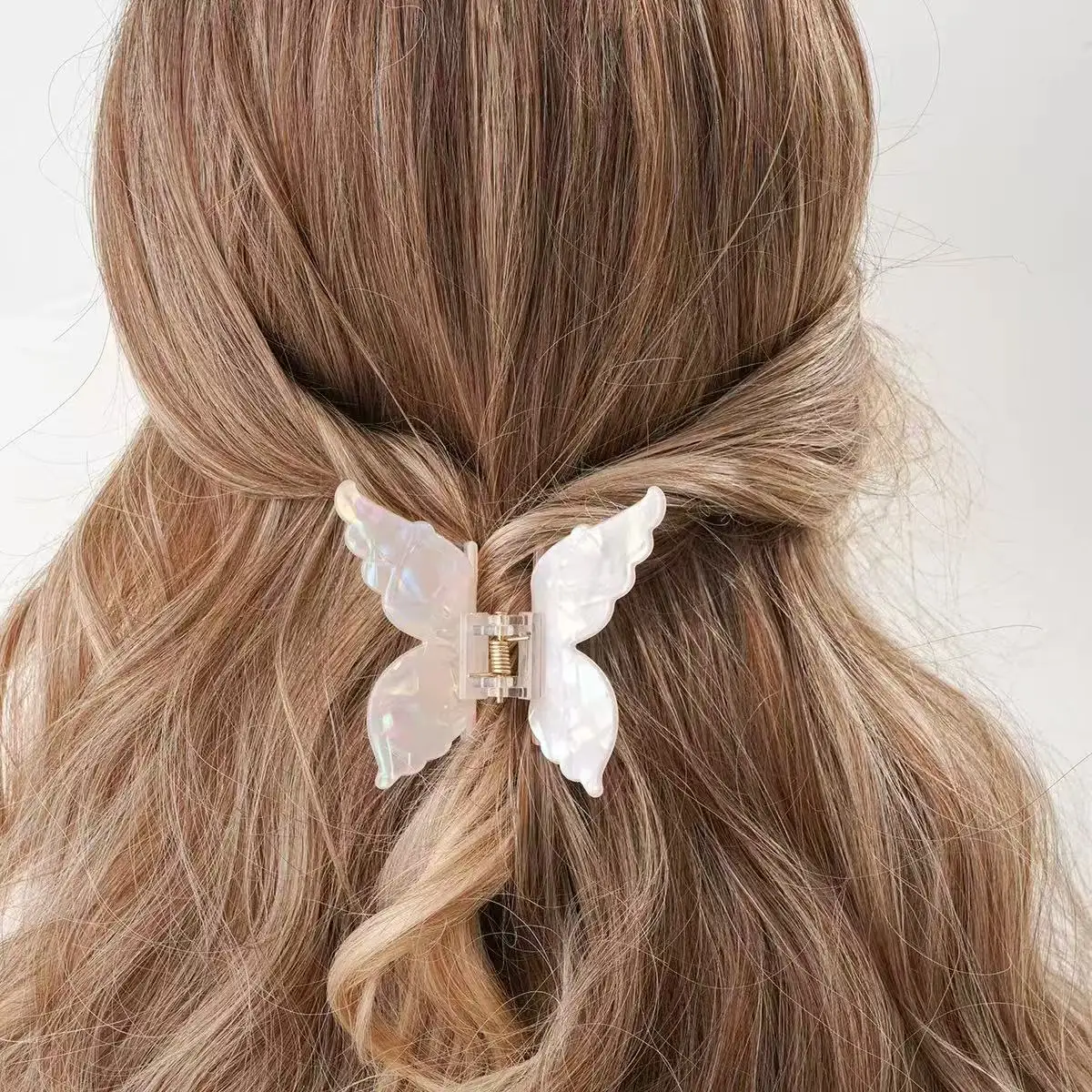 Súper Hada mariposa tridimensional medio atado pelo parte posterior de la cabeza Clip de acetato accesorios para el cabello para mujer