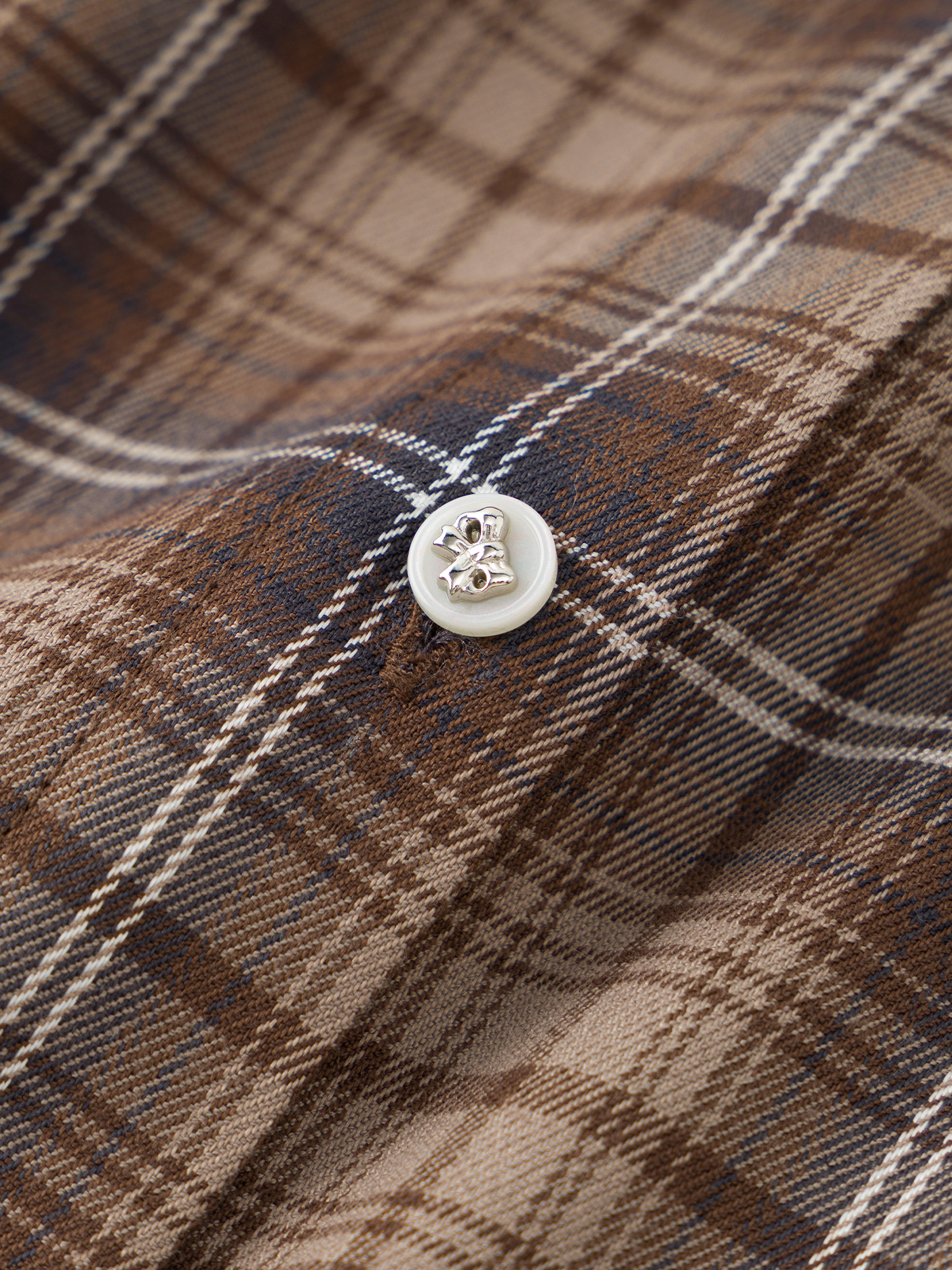 FSLE Frauen Plaid Bluse Polo Neck Drop Hülse Weibliche Retro Braun Kariertes Hemd Saum Spitze Patchwork Design Langarm Top 24FS14543