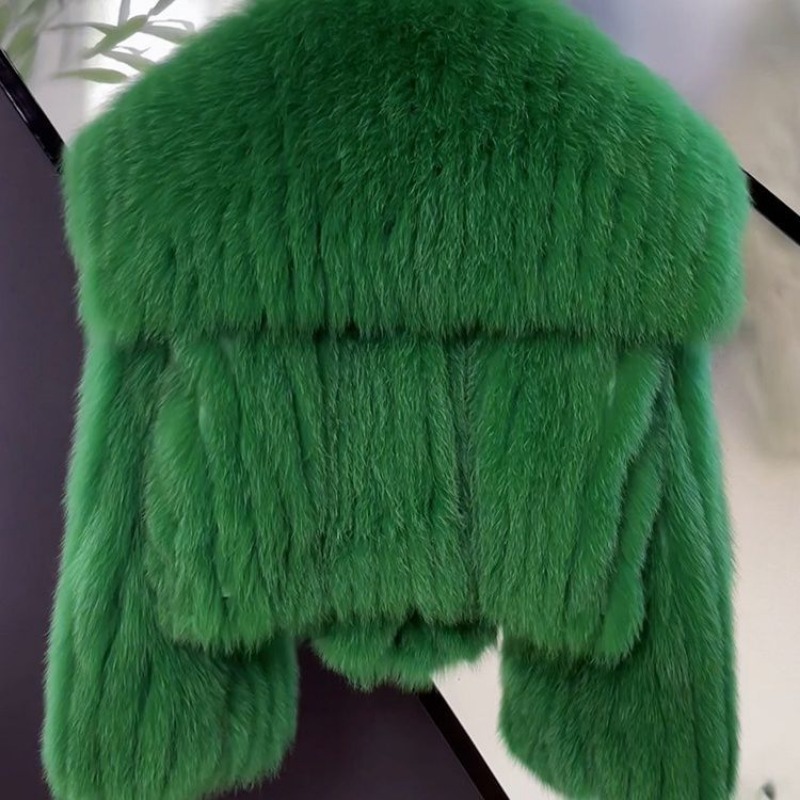 2024 冬の女性の毛皮ジャケット新しいトップ織り環境に優しい毛皮ショートコート