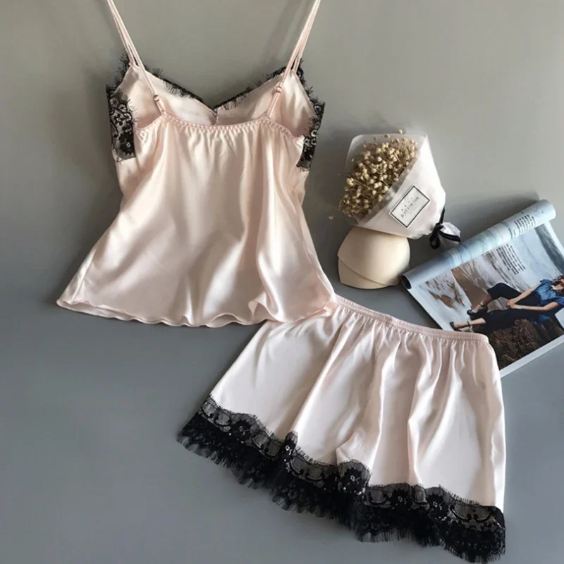 1 Juego de pijamas para mujer, pijamas sexys de encaje con cuello en V a la moda, conjunto de pantalones cortos de pijama, camisola de seda helada, pantalones de pijama