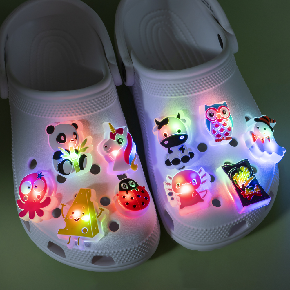 1pcs LED Shoe Charms for Kids Gift Owl Unicorn Gamepad Football Lighted Shoes Decoration Shoe Accessories Pins Clogs Buckles
