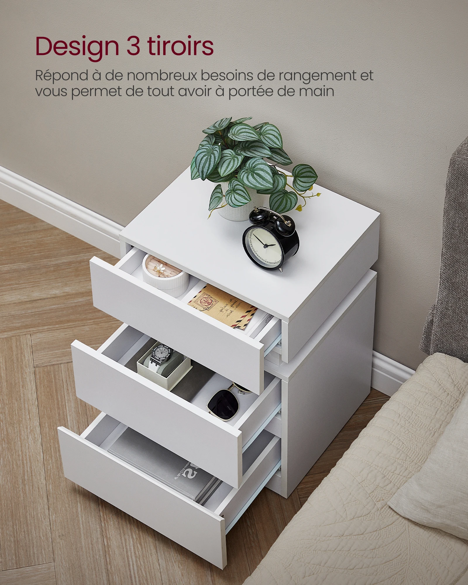VASAGLE Table de Chevet, avec Bande LED Multicolore Réglable, 3 Tiroirs, Table d’Appoint de Style Moderne, 35 x 40 x 55 cm