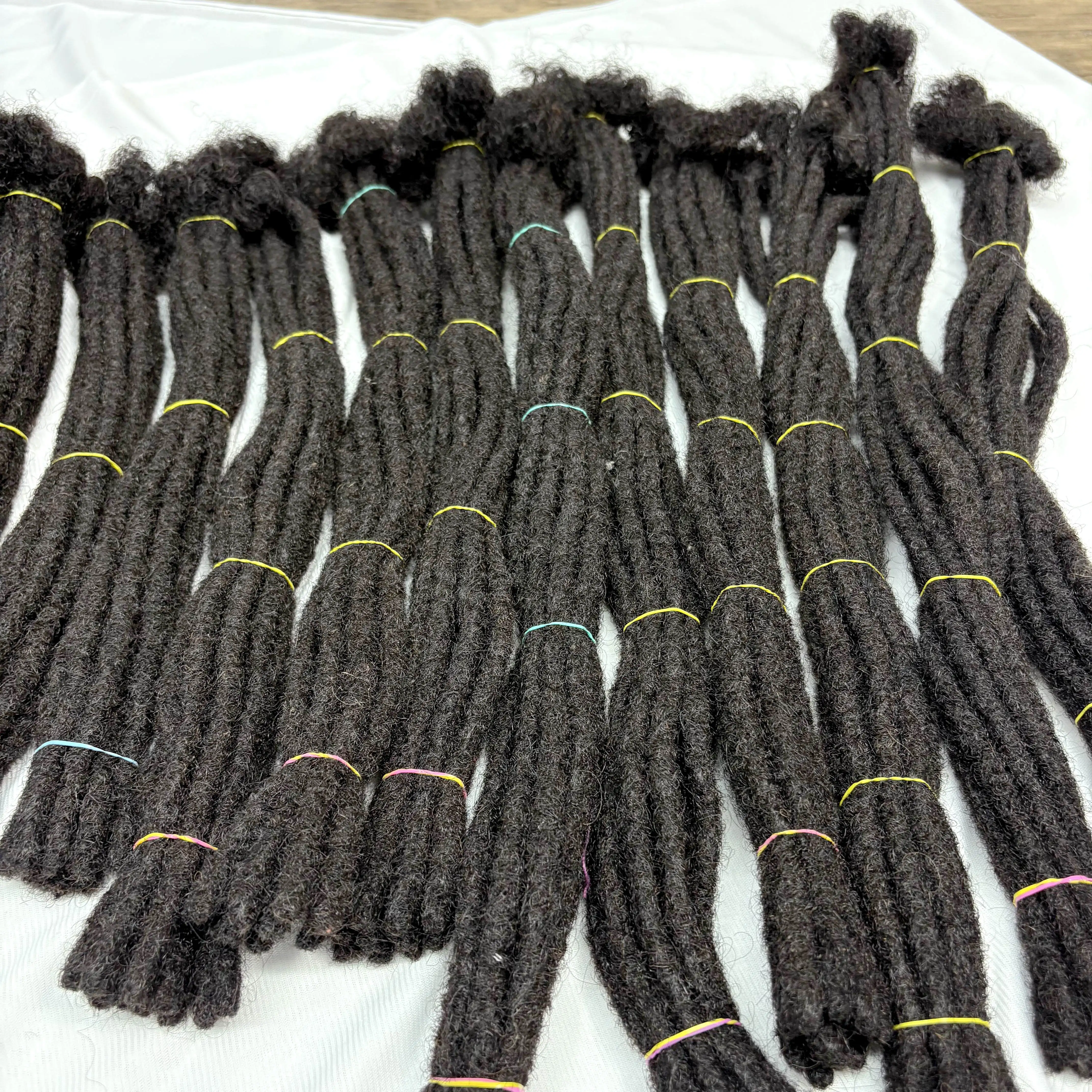 6-20 pouces naturel régulier Loc Extension cheveux humains 50 brins entièrement fait à la main 100% cheveux humains Loc Dreadlock Extension pour hommes femmes