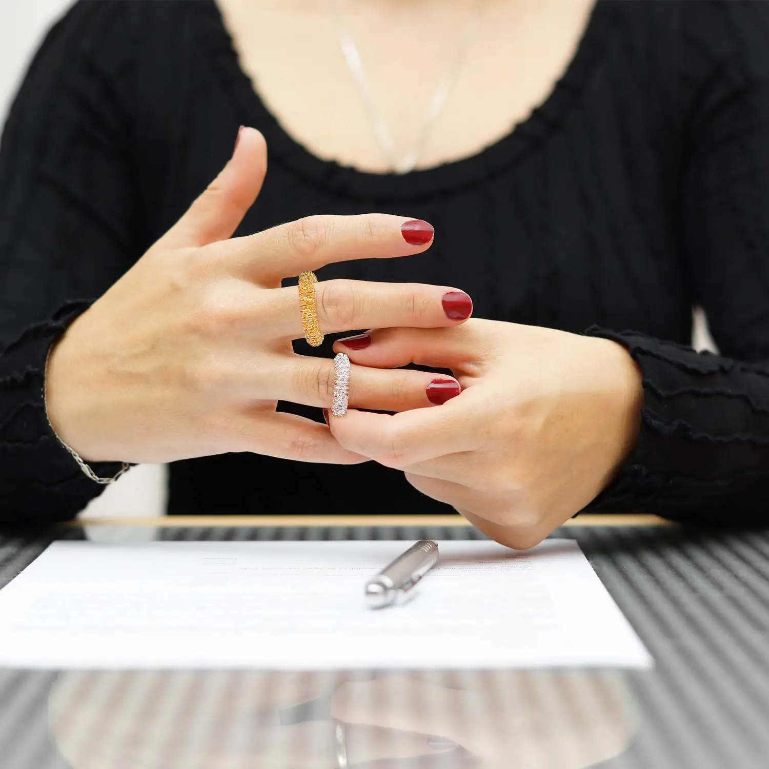 Akupressurringe, stachelige sensorische Fingerringe, stacheliger Fingerring, Akupressurring-Set, leises Stress-Massagegerät, Fingermassagegerät