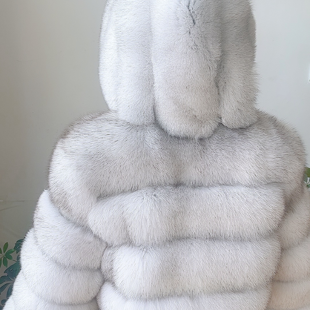 Novo 100% inverno feminino casaco de pele de raposa real grosso quente de alta qualidade mangas completas nova pele natural moda com capuz jaqueta curta