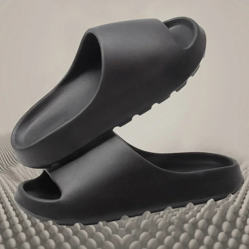 2025 EVA-Schuhe mit weichen Sohlen, leicht, für Zuhause, lässig, innovatives Design, Herren-Hausschuhe, hochwertige, exklusive Marken-Slides auf Lager