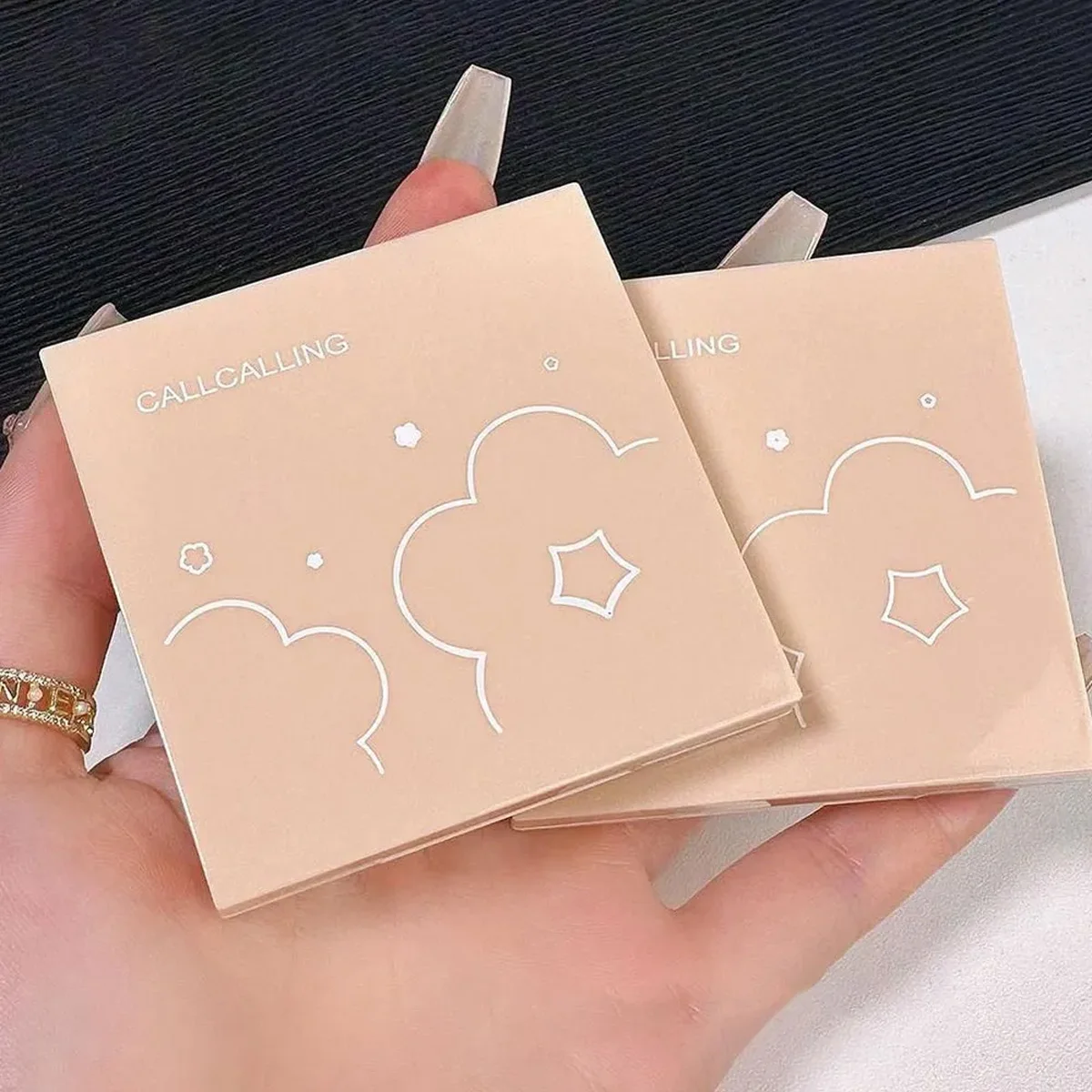 4가지 컬러 상쾌한 컬러 팔레트 매트하고 브라이트한 노즈 파우더 메이크업 화장품 윤곽 종합 그루밍 휴대용 메이크업