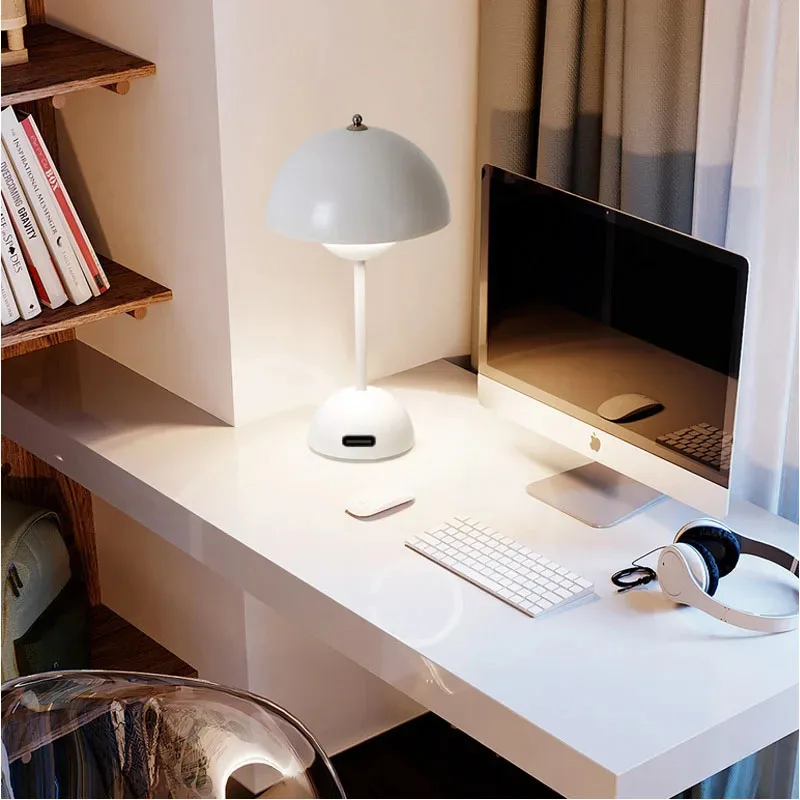 Lámpara de mesa con forma de seta recargable por USB, accesorio de iluminación interior con ajuste de tres velocidades, lámparas de escritorio con forma de capullo de flor, decoración nocturna