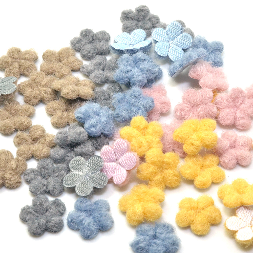 50Pcs 1,5 Cm Mini Plüsch Künstliche Blume Korean Woll Blümchen Stück Handgemachte DIY Großhandel Haarnadel Schuhe Tasche Zubehör