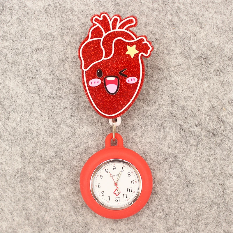 Orologio da tasca stile polmonare a forma di cuore cartone animato retrattile e con clip per uomini e donne da dottore e infermiere