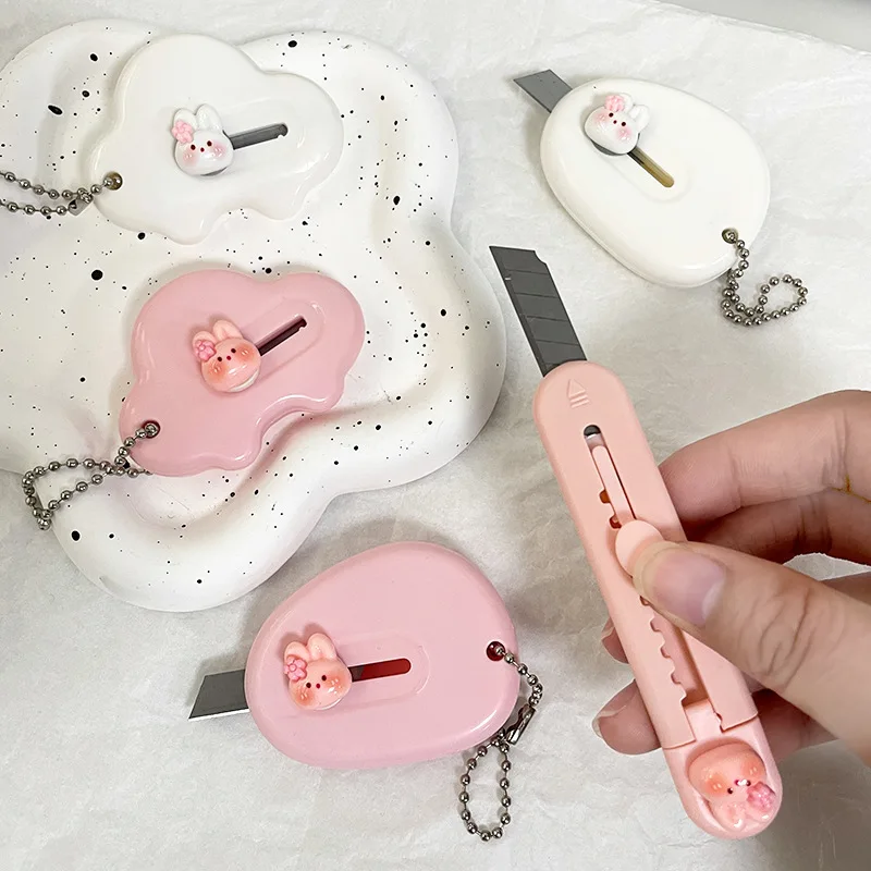 Creative Cartoon Kawaii Portable Utility Knife Cute Mini Portable Sharp Open-box Artifact Paper Cutting Blade Stationery