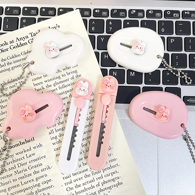 Creative Cartoon Kawaii Portable Utility Knife Cute Mini Portable Sharp Open-box Artifact Paper Cutting Blade Stationery