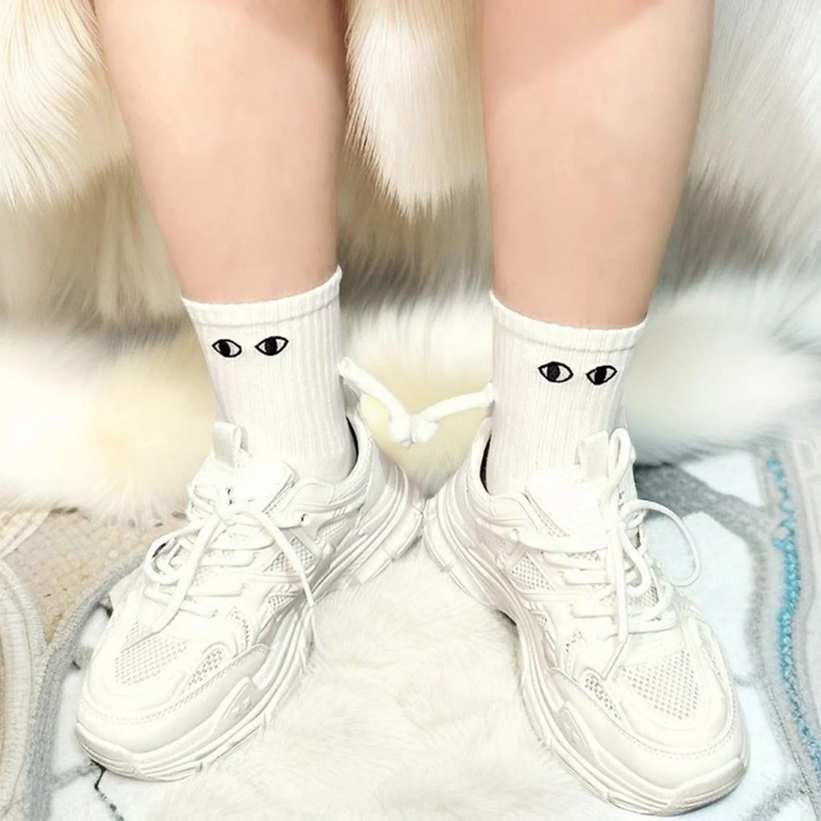 Calcetines magnéticos a la moda para sujetar las manos, calcetines de pareja de alta elasticidad que combinan con todo para primavera, calcetines de tubo medio para el hogar, deportes transpirables
