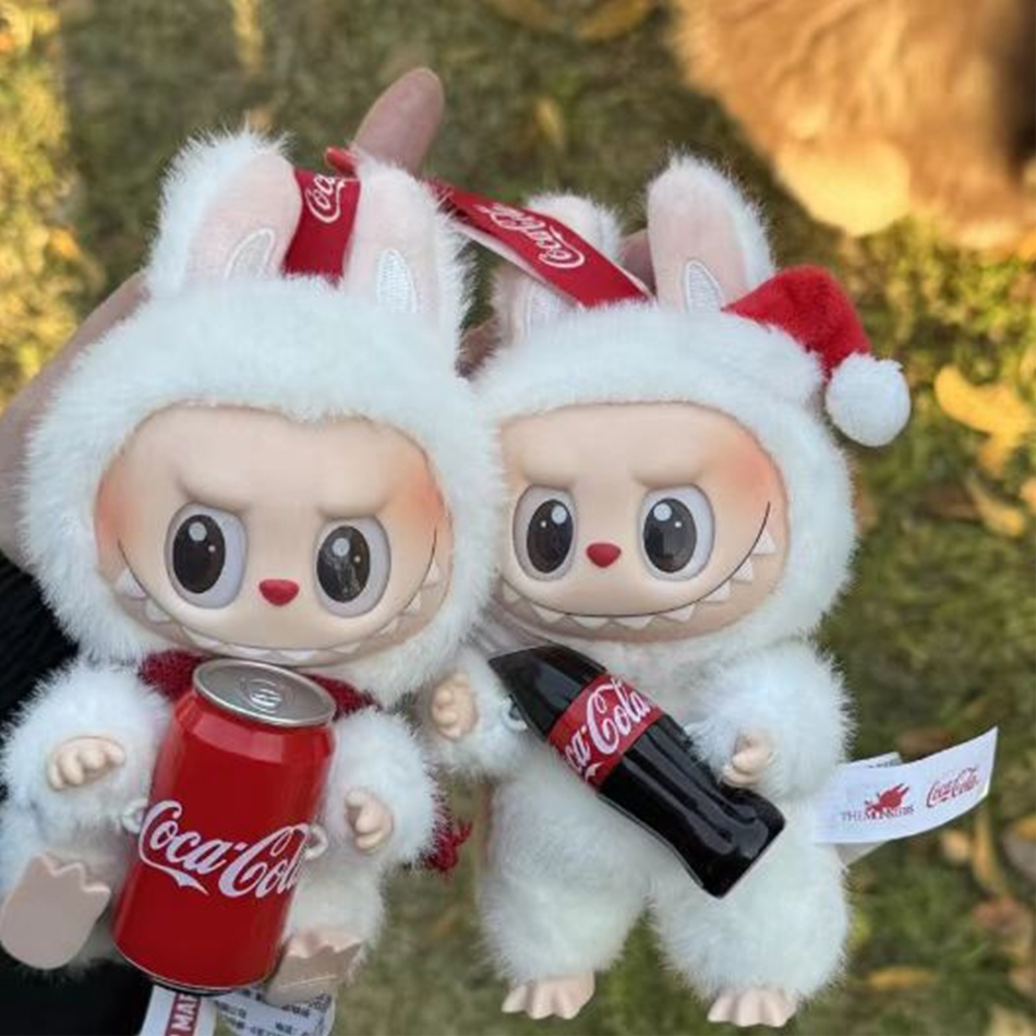 Novo labubu coca cola serie vinilo pingente de pelúcia macaron terceira geração caixa cega brinquedo das crianças colección