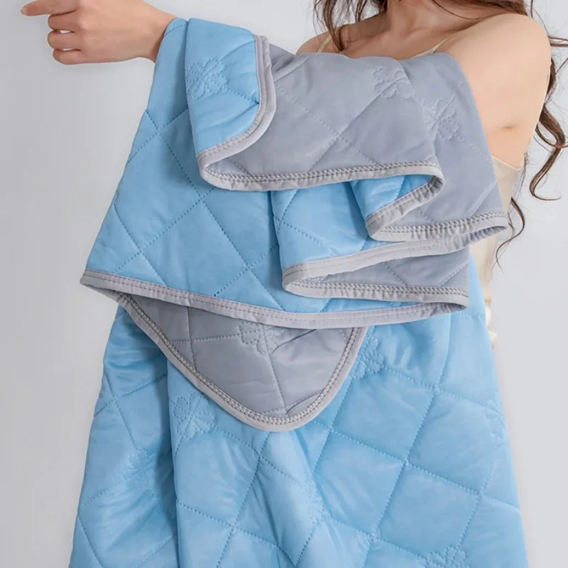 2025 nueva colcha de verano de helado de seda fresca, colcha de aire acondicionado con estampado de color sólido, colcha lavable con agua a máquina