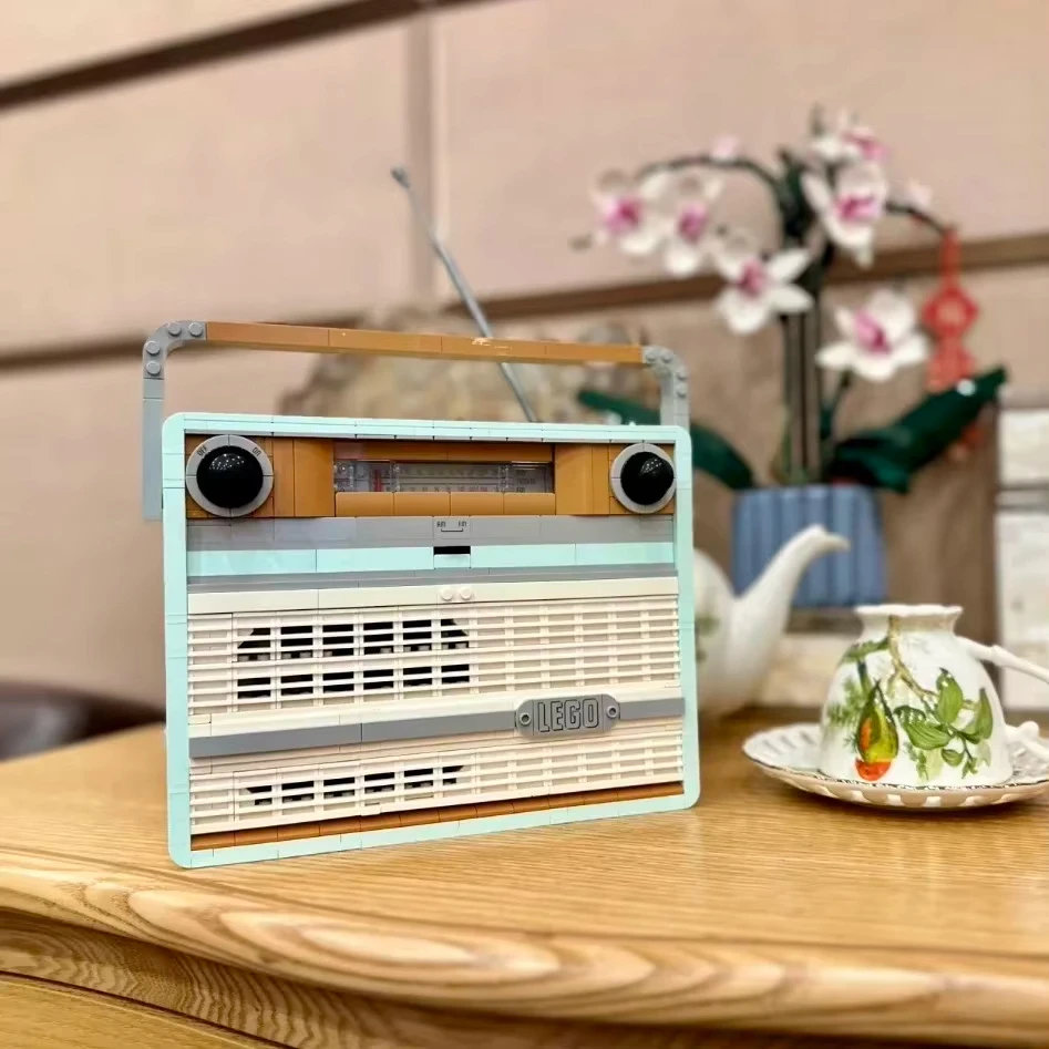 Creative ไอคอน series retro วิทยุรุ่นบล็อกอาคาร 1970s ทรานซิสเตอร์วิทยุนักดนตรีตกแต่งบ้านเด็กอาคาร blo