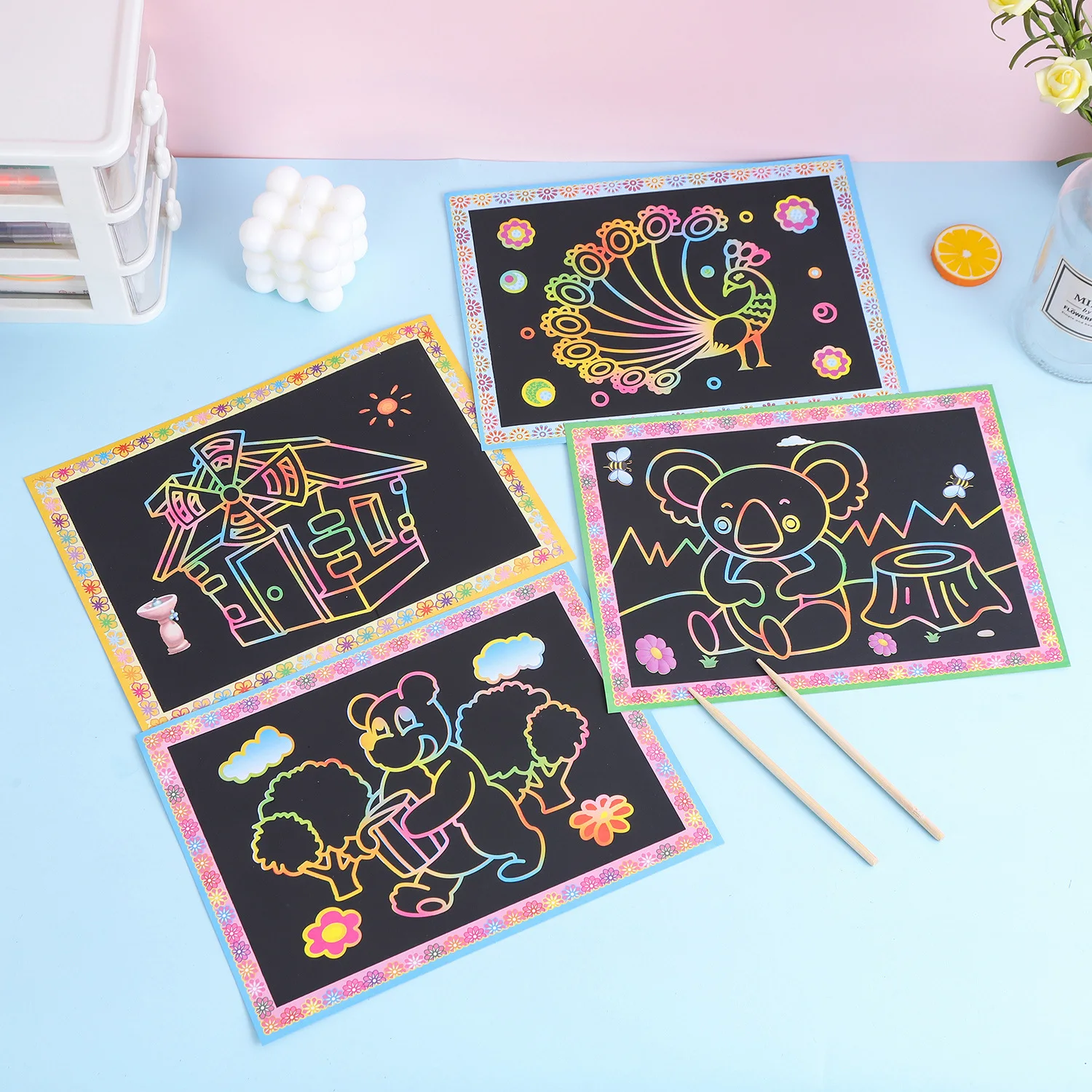Papier d'art à gratter papier de peinture magique avec bâton à dessin pour enfants jouet jouets de dessin cadeau d'anniversaire de noël pour garçons filles