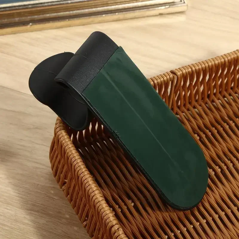 ใหม่มัลติฟังก์ชั่รถผู้ถือร่มวงเล็บยึดรถ Trunk Fastener คลิปตะขอยึดภายในอุปกรณ์เสริมอัตโนมัติ