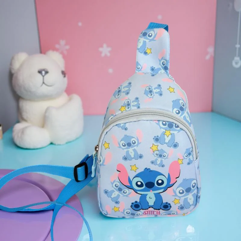 Torba na ramię Stitch, torba na klatkę piersiową z kreskówką, lekka i trwała, modna torba na ramię do codziennego użycia w dojazdach do pracy