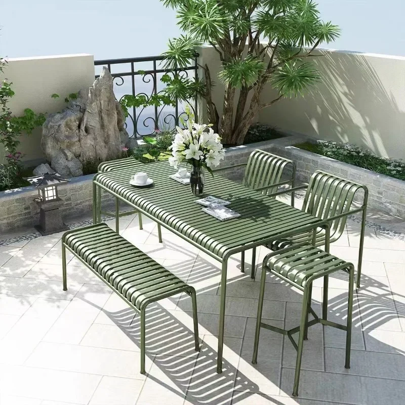 Set tavolino da caffè Tavolo da pranzo e sedia da esterno in metallo verde Tavolo da pranzo quadrato in metallo Sedie in acciaio impilabili per patio con terrazza