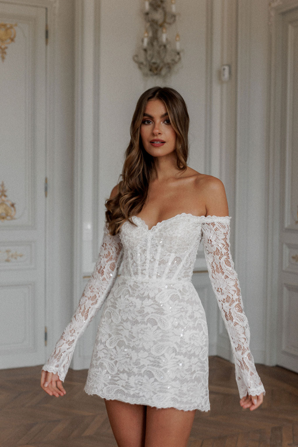 Cathy – Mini robe de bal blanche, col en forme de cœur, avec des Appliques en dentelle, manches élégantes, épaules dénudées, été moda