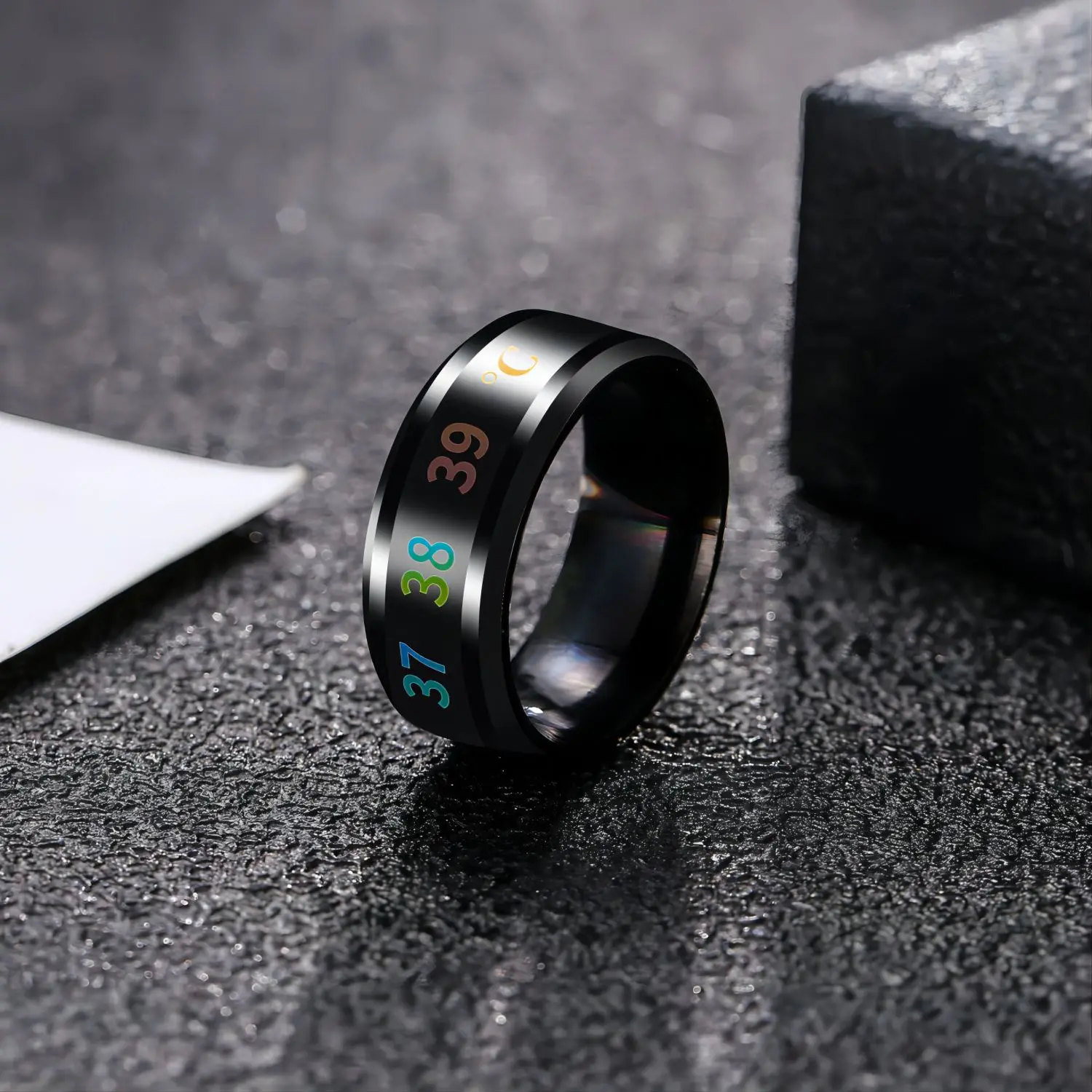 Anello di temperatura Acciaio al titanio Umore Emozione Sensazione Anello sensibile alla temperatura intelligente per donne Uomini Gioielli impermeabili