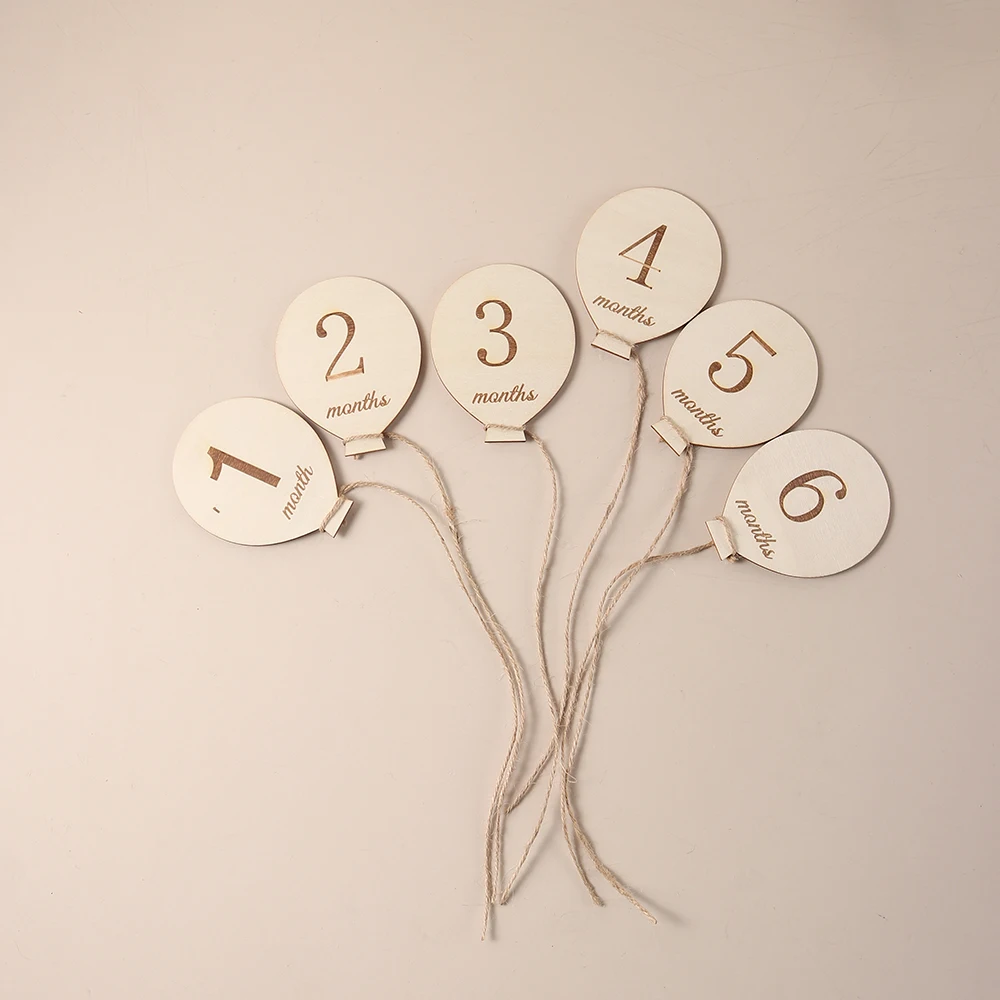 Cartes mensuelles en bois pour bébé de 1 à 12 mois, accessoires photo pour le suivi de la croissance du nouveau-né (forme de ballon), 12 pièces
