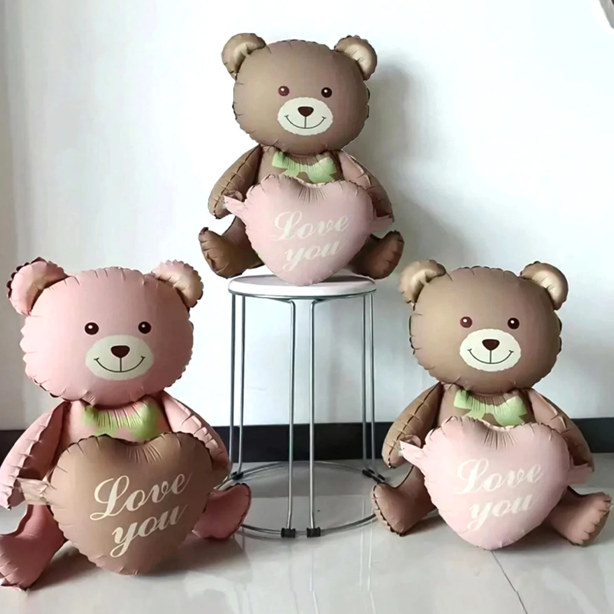 Balon z folii aluminiowej 3D Lying Cartoon Matte Heart Bear, odpowiedni na przyjęcie urodzinowe, dekorację walentynkową, baby shower