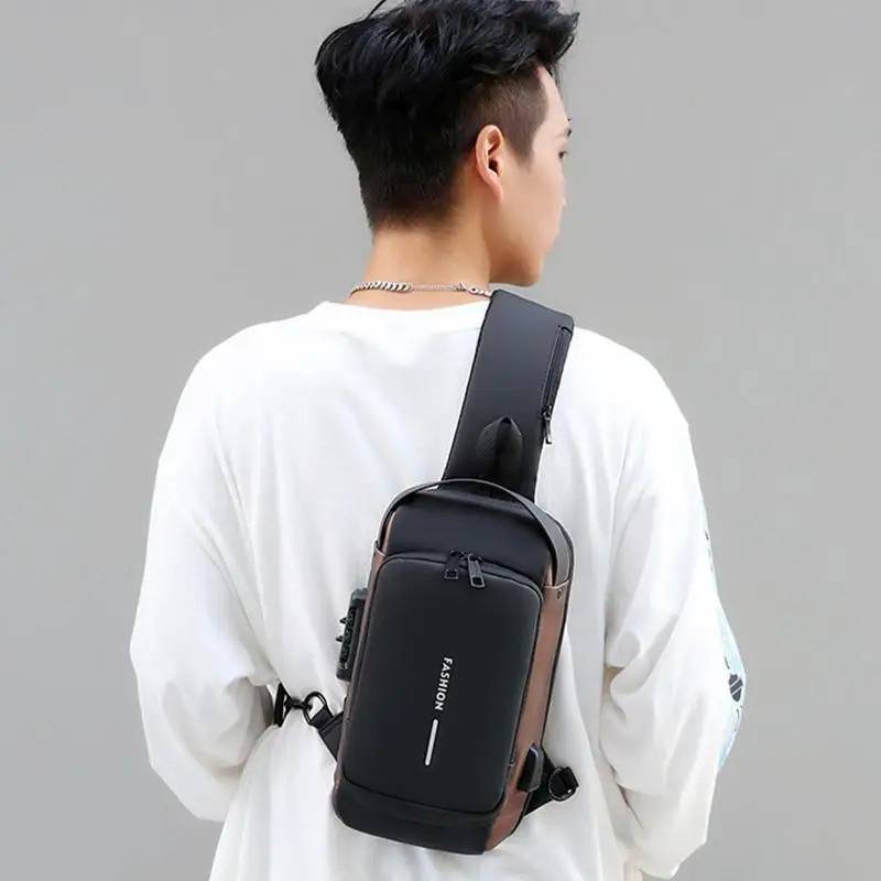 Borsa da petto antifurto da uomo nuova Tracolla di ricarica USB Scuola Esercizio da palestra a breve distanza