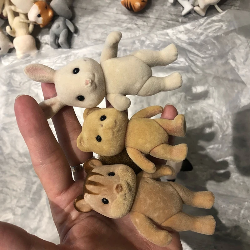 Random 1* Simulate Forest Family Animal Figure Broken Skin Rabbit Bear Dog Flocked Shaggy Figurine Model Toy Kid Factory Defects