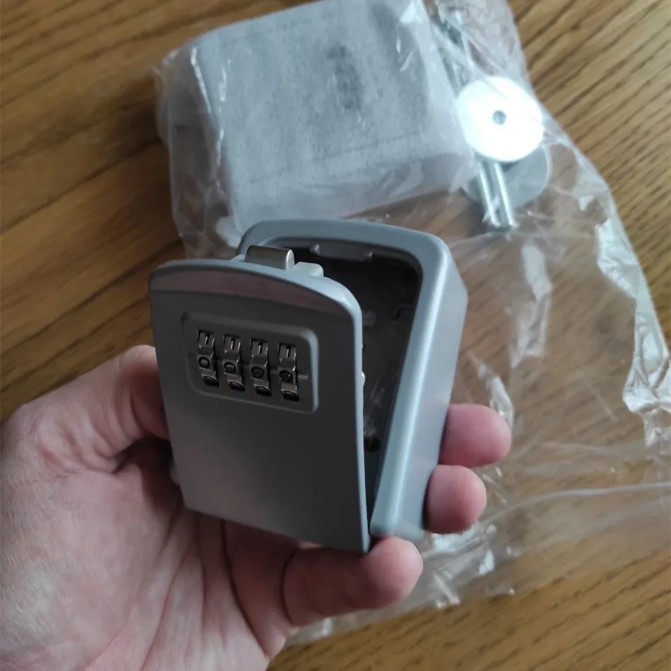 กล่องล็อคกุญแจติดผนังสังกะสีอัลลอย Key ปลอดภัยกล่อง Weatherproof 4 Key Storage กล่องล็อคความปลอดภัยในร่มกลางแจ้ง