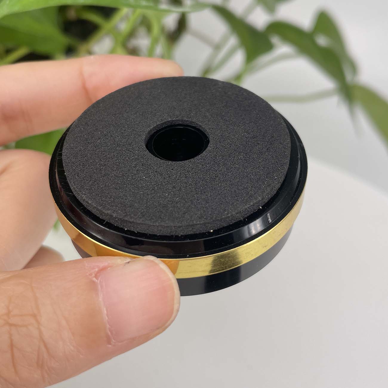 4 個オーディオ分離フィート 30*8 ミリメートル 40*10 ミリメートルプラスチックアンプフィートスピーカーパッド CD DAC スピーカー衝撃吸収フィートパッド