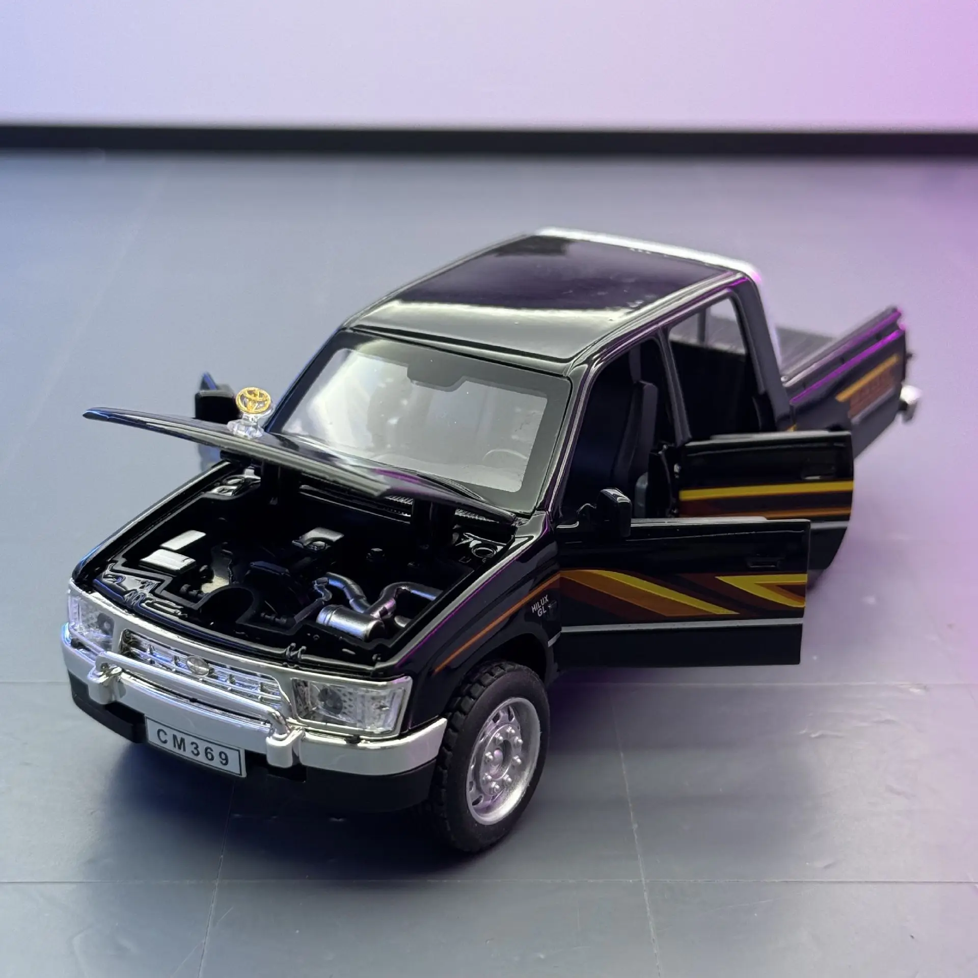 Simulation 1:32 Toyota Hilux Pickup Truck Legierung Druckguss Off-Road Auto Modell, offene Tür Jungen Spielzeug Geschenk Ornamente