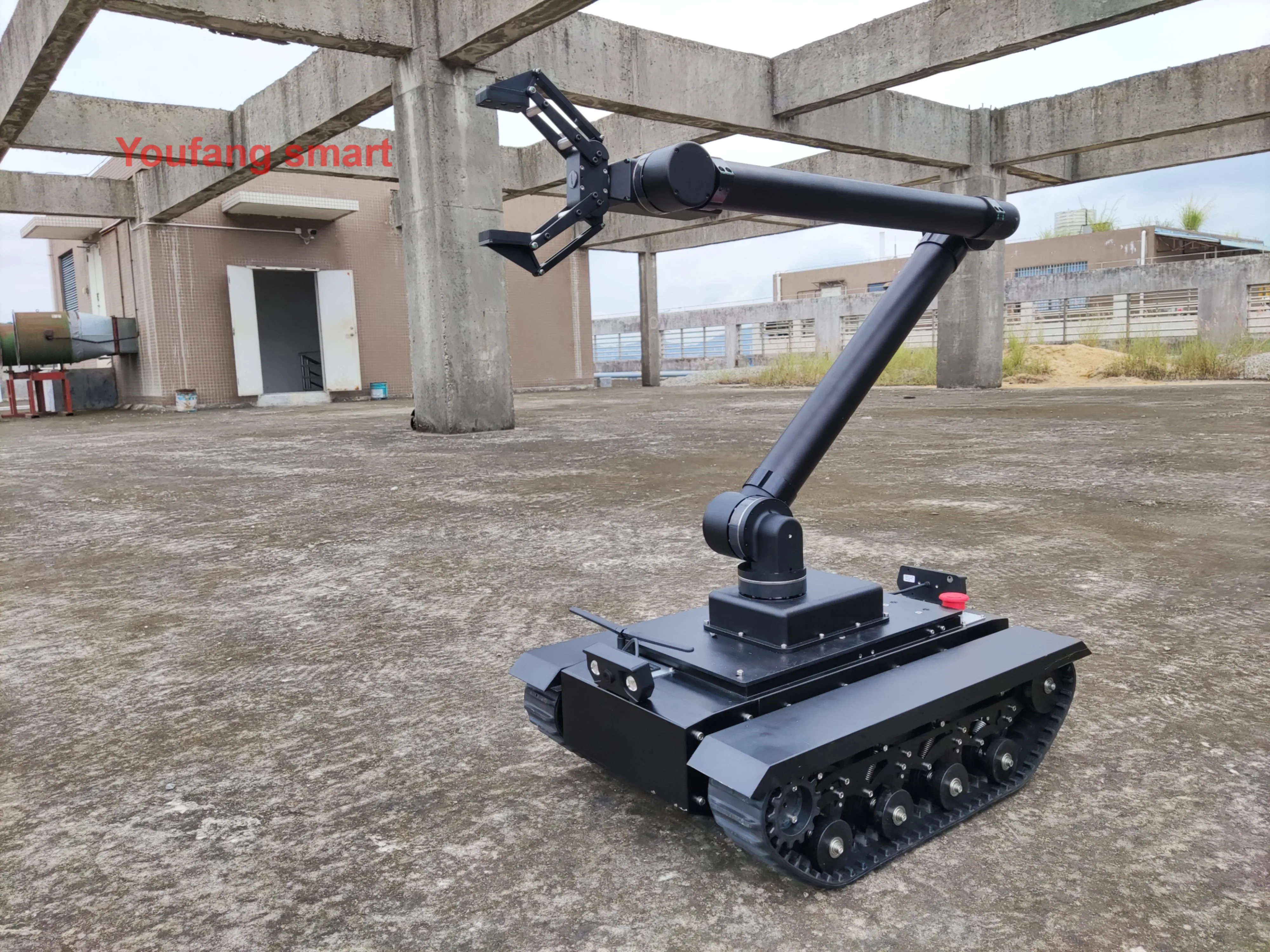 50 kg Last TR500 RC Panzer Gummiverfolgung Chassis Gleichstrommotor Kohlenstoffstahlfederung STM32 System Roboterauto für RC Panzer zu FS Griff