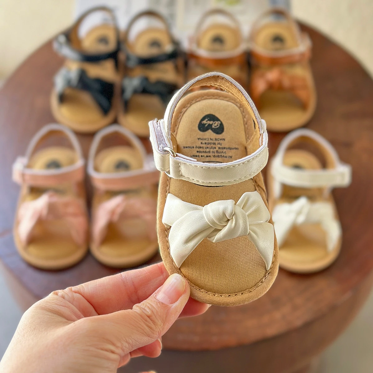 Infantil bebê menina menino sandálias conforto premium verão ao ar livre sapatos de praia casuais com flor bowknot anti deslizamento sola de borracha recém-nascido