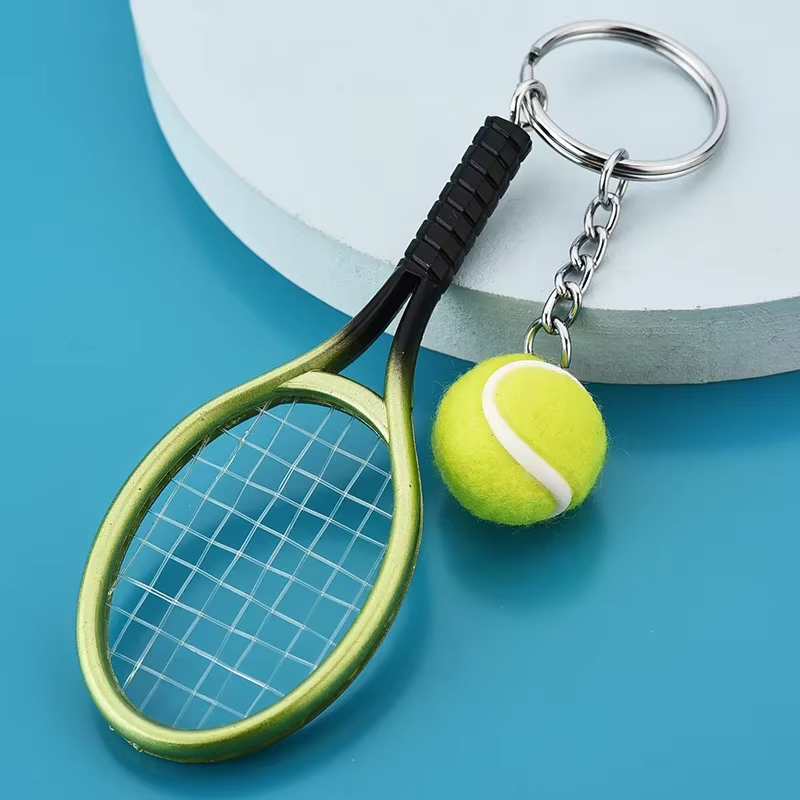 1 ชิ้นการจําลองมินิไม้เทนนิส Ball พวงกุญแจจี้เทนนิสแบบพกพารูปกระเป๋า Key Ring อุปกรณ์เสริมของขวัญ