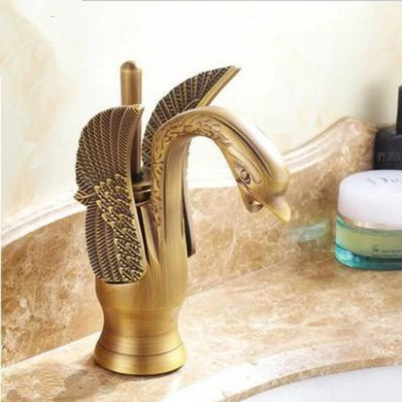 Grifos de lavabo de cisne alto, grifos mezcladores de baño de lujo, grifos de latón caliente y frío, grifo chapado en oro de un solo orificio