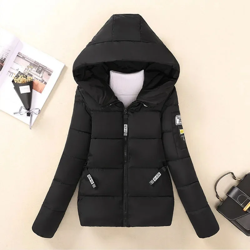 Parka à capuche pour femme, manteaux courts, chaud et épais, coréen, ample, rembourré en coton, vêtements d'extérieur, nouvelle collection hiver 2024