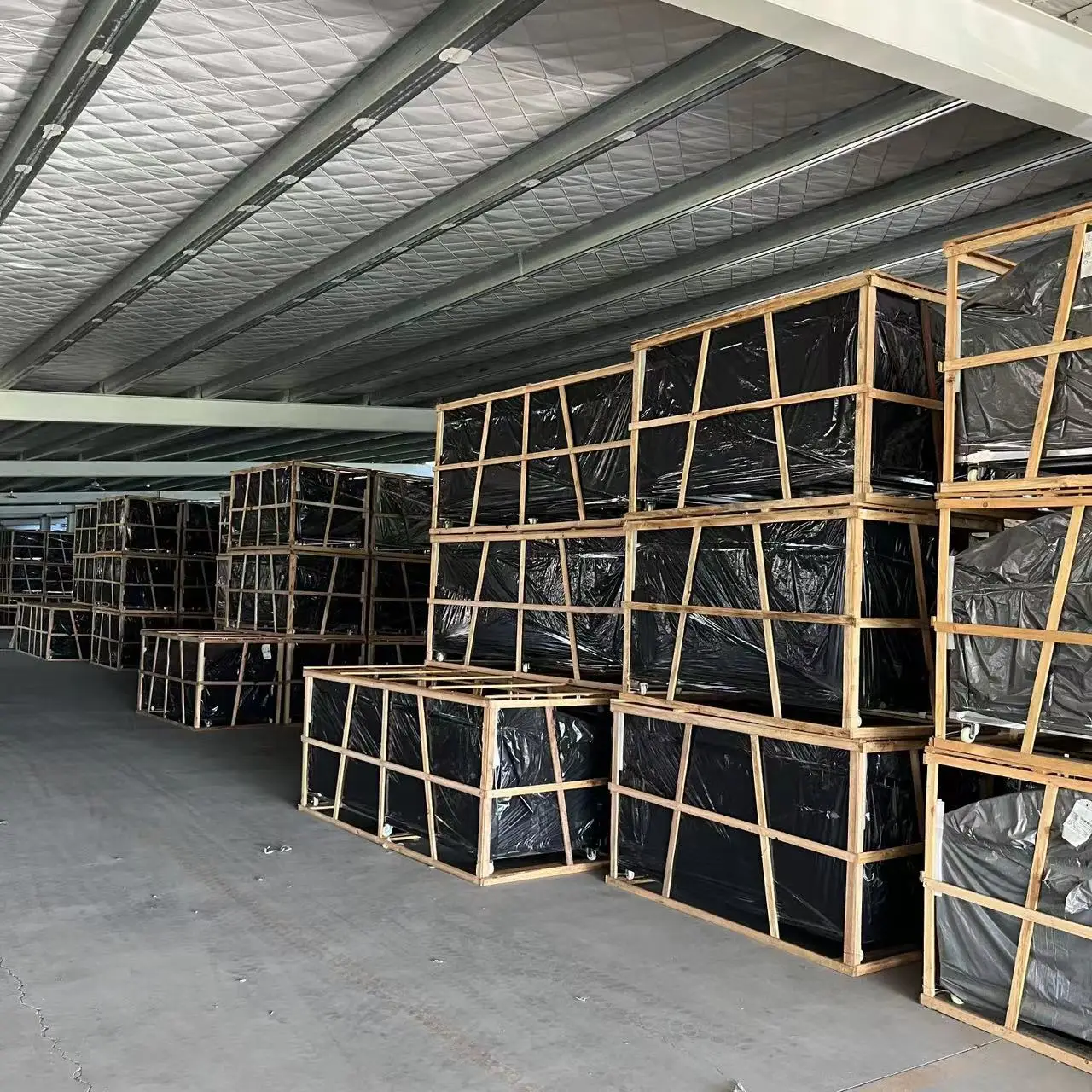 คุณภาพสูงสแตนเลสสตีลเดสก์ท็อป Cooling Workstation ตู้แช่แข็ง Workbench สําหรับห้องครัวและร้านอาหาร Counter Cooling Workbench