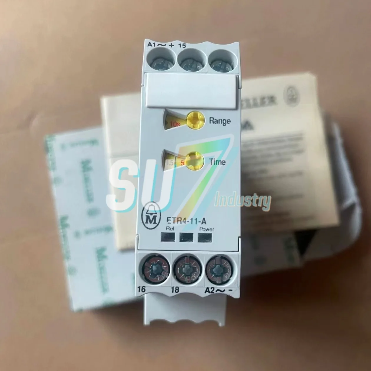 ETR4-70-A ETR4-11-A ใหม่ในรีเลย์เวลาโกดัง