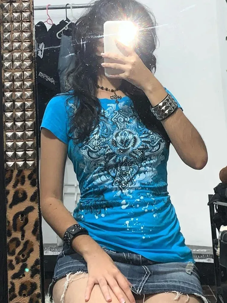 女性の Y2k グランジ Tシャツ 2000 年代ヴィンテージラインストーンプリントハートローズ Tシャツ美学原宿ラウンドネックトップスストリートファッション