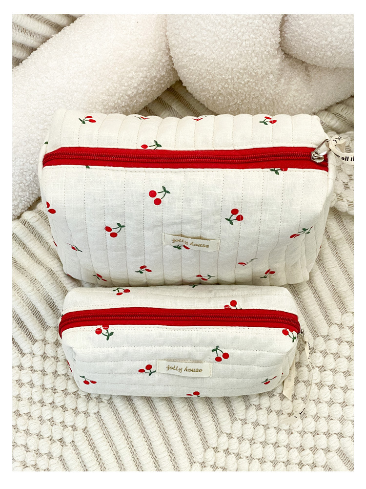 Astuccio per studenti Astuccio per matite Kawaii Cherry Ricamo Modello Moda Viaggi Essentials Pochette Maquillage Borsa da toilette Make Up