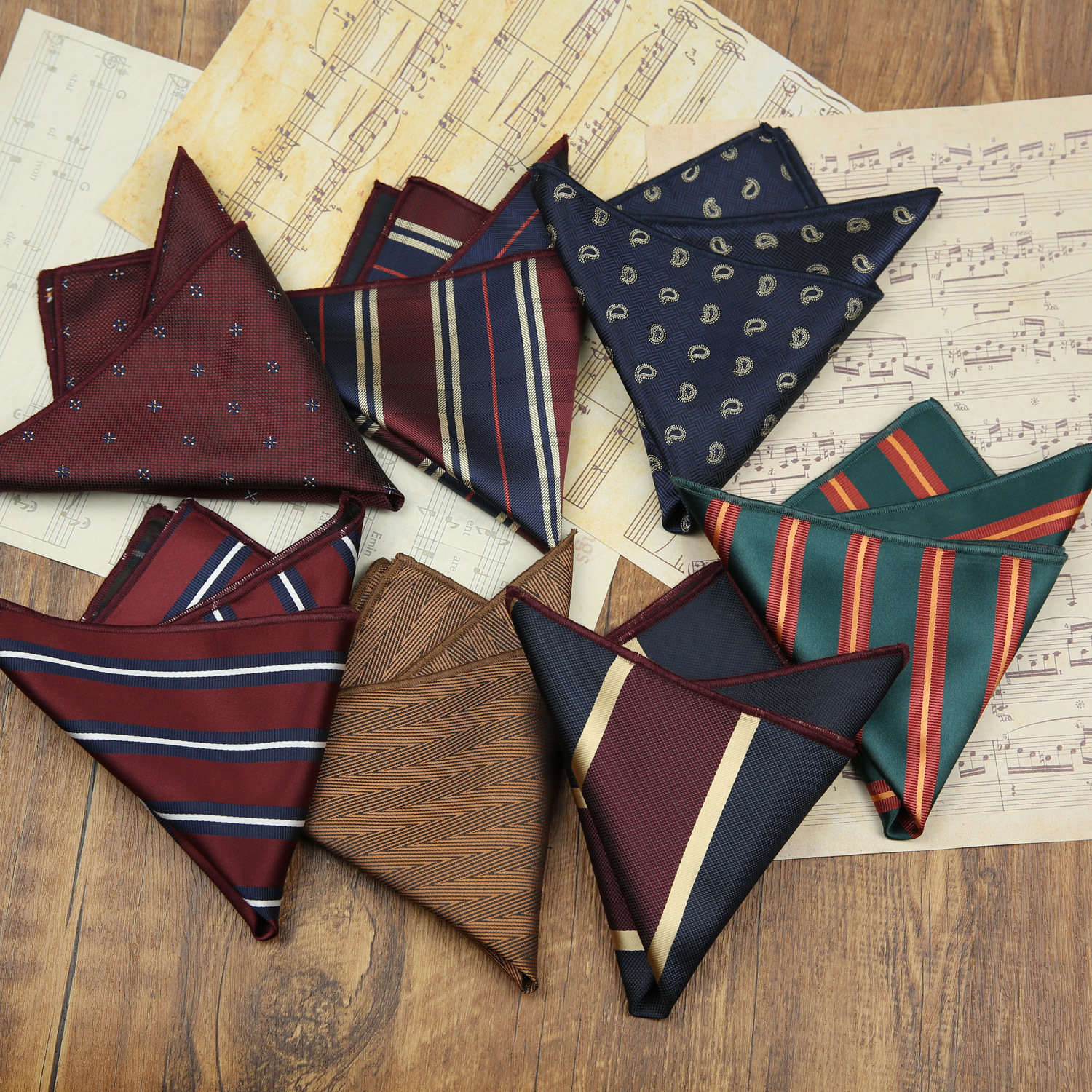 23 cm Nieuwe Klassieke Gestreepte Pochet Mannen Formele Pak Accessoires Polyester Groene Stippen Zakdoek Bruiloft Mode Hanky Gift