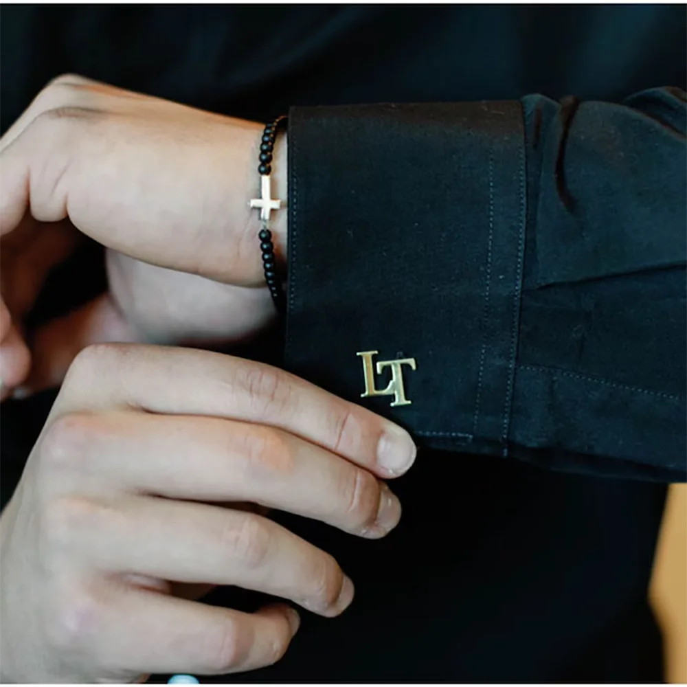 Skyrim 2 Stück individuelle Manschettenknöpfe für Herren, Edelstahl, personalisierte Initialen, Buchstaben-Manschettenknöpfe für Anzug, trendiger Schmuck, Hochzeitsgeschenk