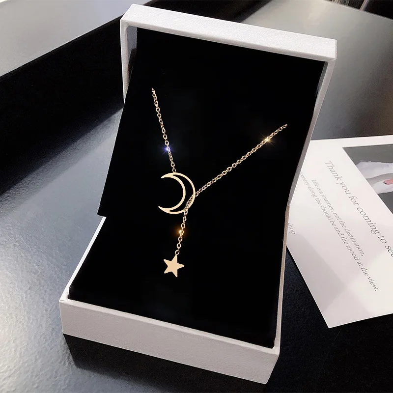 Nuevo Simple Luna estrella colgante gargantilla collar Simple Color oro aleación encanto cadena Collares collar para mujer joyería de fiesta
